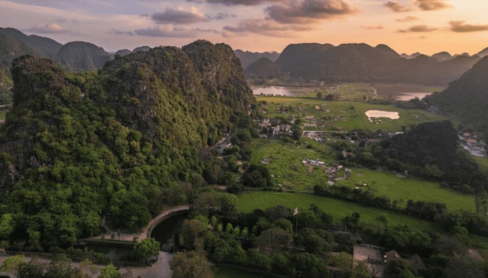 A stunning view of Ma Yen mountain